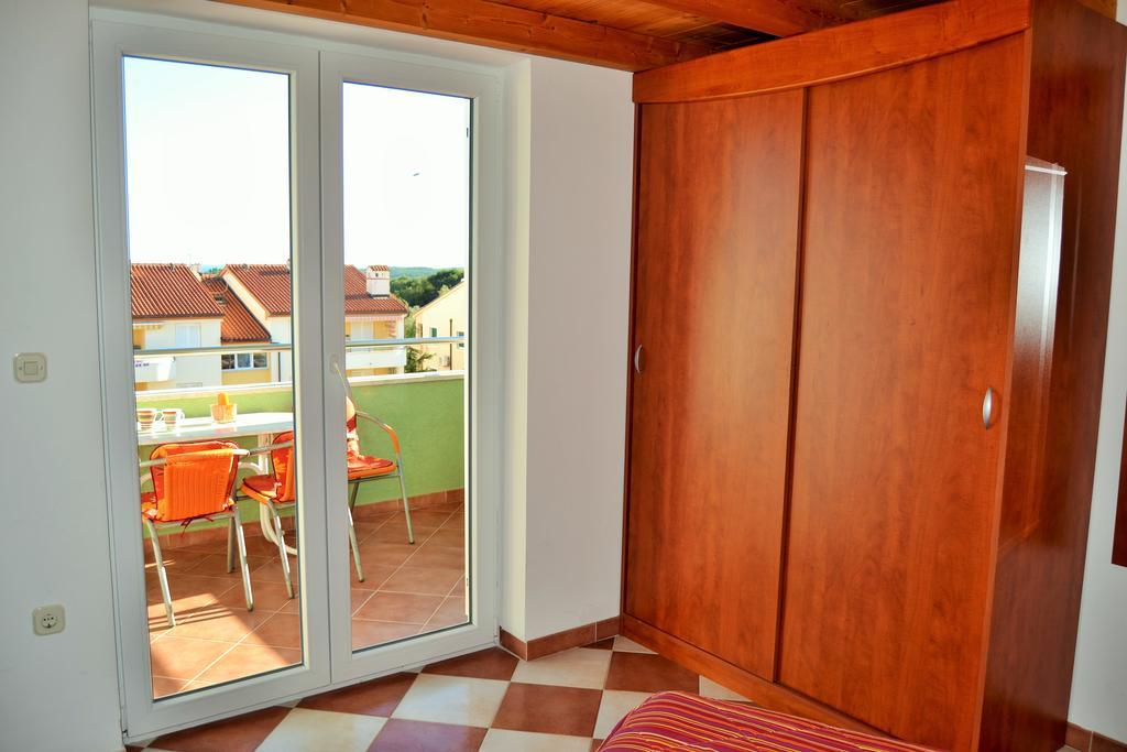 Apartments Green Village Premantura Δωμάτιο φωτογραφία